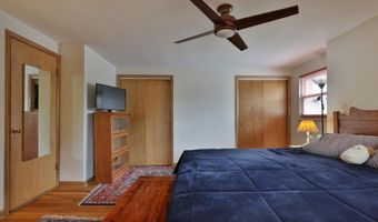 714 Island Ct, Columbus, OH 43214