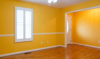372 Brookside Dr, Algood, TN 38506