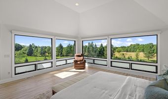 5636 Meadow Ln, Ann Arbor, MI 48105