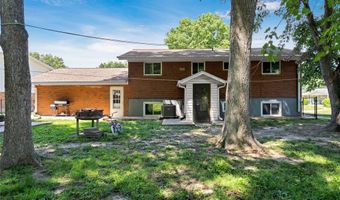 1251 Hawksbury Dr, Arnold, MO 63010