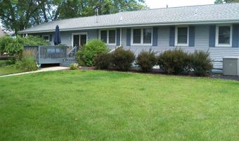 225 W Zeller St, North Liberty, IA 52317
