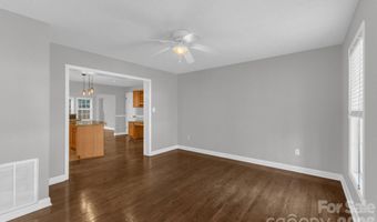 315 Glenn Bridge Rd, Arden, NC 28704