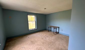 61 Fairview Rd, Andrews, NC 28901