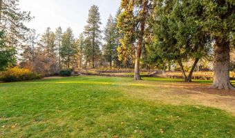 1565 NW Wall St 154/155, Bend, OR 97703