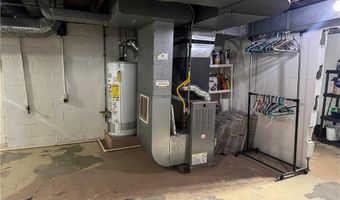 2792 S Canfield Niles Rd, Austintown, OH 44515