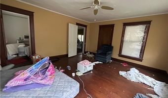 609 R St, Atchison, KS 66002