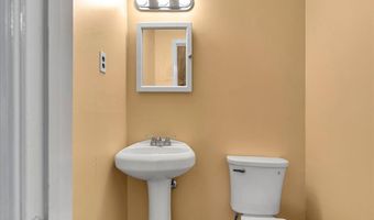 45 LONGLEAF Ln, Bear, DE 19701