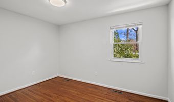 100 OAK Dr, Annapolis, MD 21403