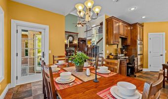 21194 Lawrence 2230, Aurora, MO 65605