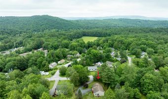 156 Sherwood Cir, Brattleboro, VT 05301