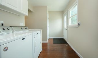 615 Pine St, Allison, IA 50602