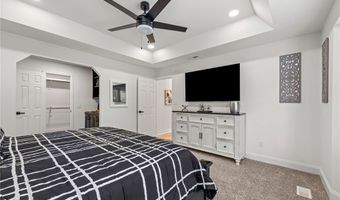 5 Dunvegan Ln, Bella Vista, AR 72715