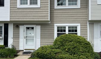93 Park Ave 1505, Danbury, CT 06810