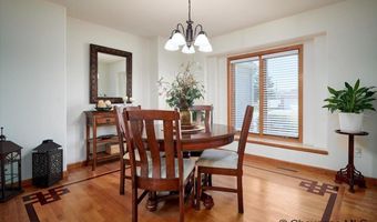 821 BRITTANY Dr, Cheyenne, WY 82009