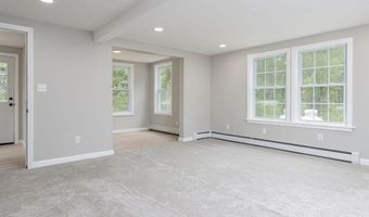 783 Hooksett Rd, Auburn, NH 03032