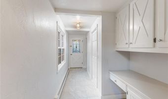 12 Georgiana Dr, Cumberland, RI 02864
