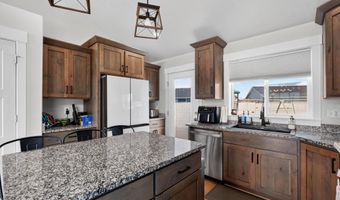 980 Alpine Dr, Chubbuck, ID 83202