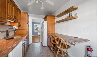 6 Gainesborough 1B, River Edge, NJ 07661