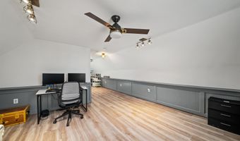 162 Lakeside Oaks Dr, Barrington, NH 03825