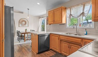 N9634 CHADBURY Lane, Appleton, WI 54915