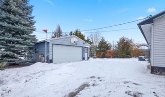 1726 SW 9th Ave, Aberdeen, SD 57401