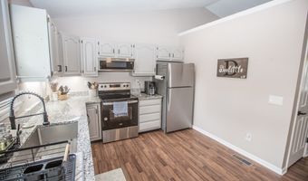 114 Greystone Dr, Beaver, WV 25813