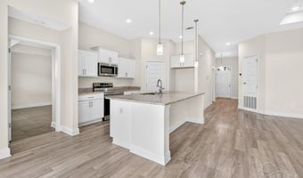215 Saint Stephens Ct, Atmore, AL 36502