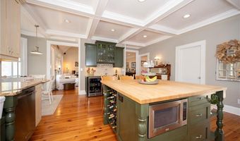 153 Finn Hollow Ln, Advance, NC 27006