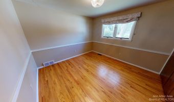 2235 Prairie St, Ann Arbor, MI 48105