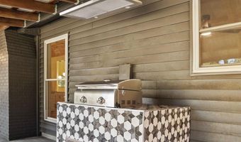 22 Fox Glen Cv, Brandon, MS 39042