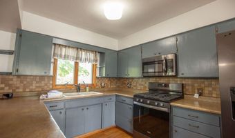 711 E Chubb St, Algona, IA 50511