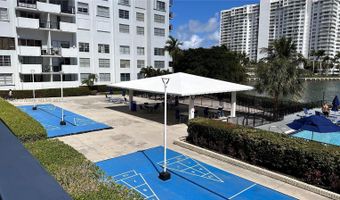 2750 NE 183rd St 201, Aventura, FL 33160