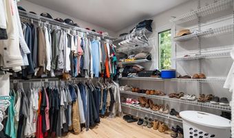 3525 EVANS RIDGE Dr, Chamblee, GA 30341