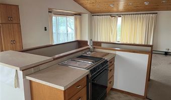 7843 Stark Dr, Algonac, MI 48001