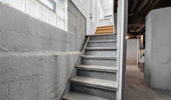 11927 Minor Ave, Cleveland, OH 44105
