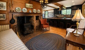 1 Smith Ln, Amherst, NH 03031