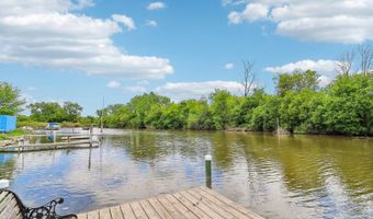 38717 N Lake St, Antioch, IL 60002