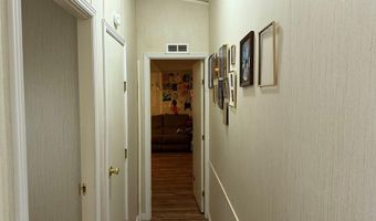 235 S Oregon Trail Rd, American Falls, ID 83211