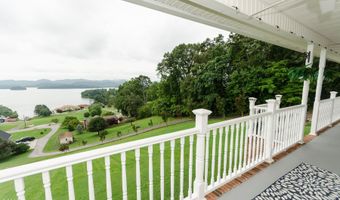 4580 Lakeshore Dr, Bean Station, TN 37708