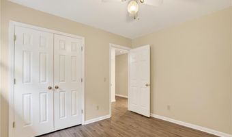 2387 Woodridge Dr, Asheboro, NC 27205
