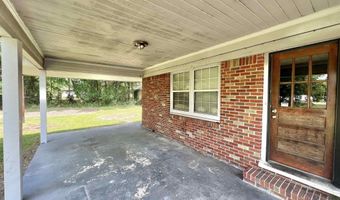 169 E Ashley St, Atmore, AL 36502