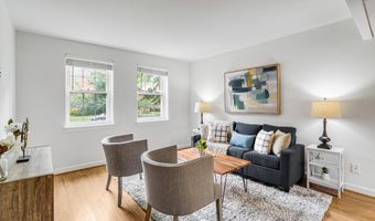 6625 10TH St A1, Alexandria, VA 22307
