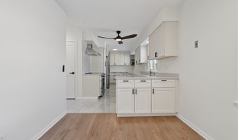 6 W Cypress St, Arlington Heights, IL 60005