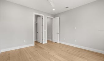 2422 MUSSELWHITE Ave, Orlando, FL 32804