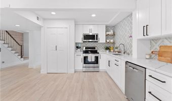 70 Old Ivy Rd NE 35, Atlanta, GA 30342