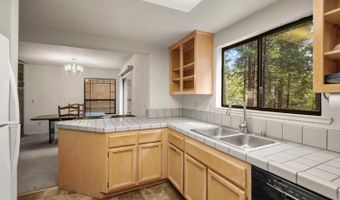 113 Mill Creek Cir, Arnold, CA 95223