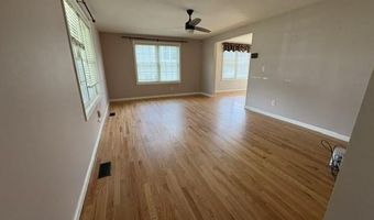 42 Chestnut St, Cumberland, RI 02864