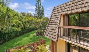 7 Atrium Cir D, Atlantis, FL 33462