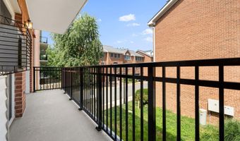 6940 FAIRFAX Dr 200, Arlington, VA 22213