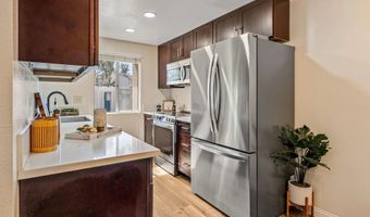 5350 Baltimore Dr 20, La Mesa, CA 91942